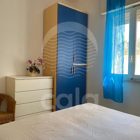 Semesterbostad Casa Aleida - A 50m By Cala Salento Torre Lapillo